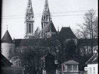 Vlaška - Branjugova 1925. godine. Stajalište autobusa za (prigradska naselja) Šestine i Čučerje A.jpg